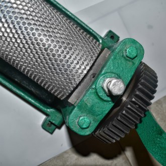 Ručný lis na medzistienky - gravírovaný